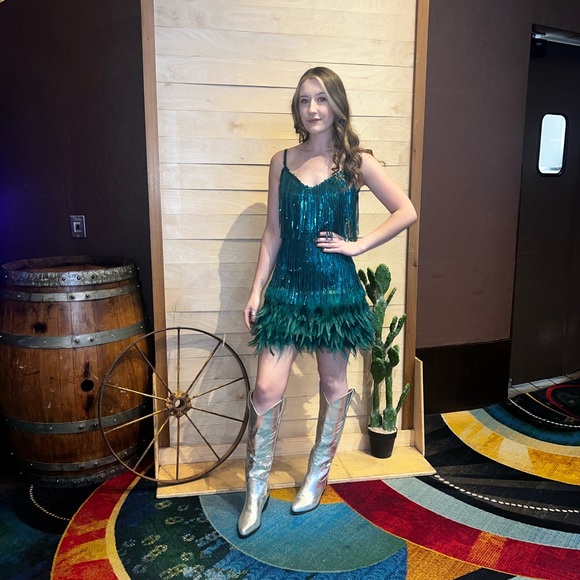 Freckles and Linens Boutique Dress - Picture 4 of 4